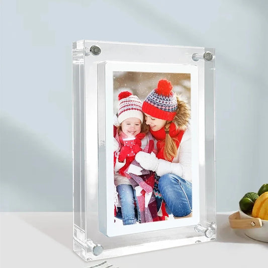 Famlix CrystalView Digital Photo Frame