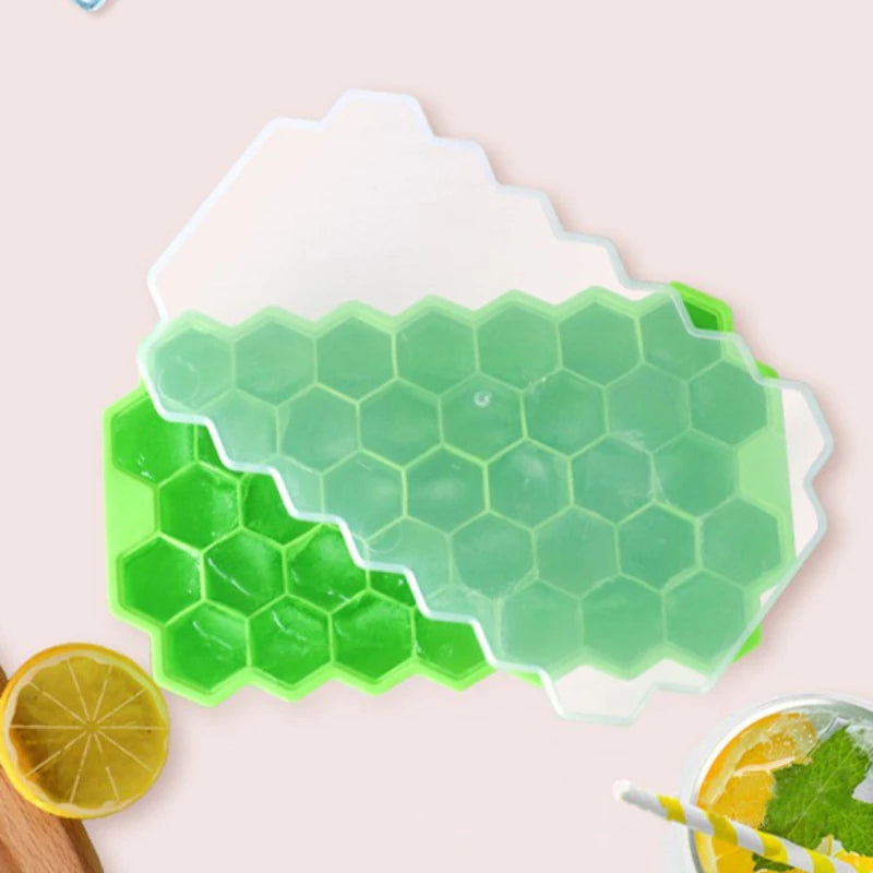 ❄️ ChillCraftr™: The Ultimate Reusable Honeycomb Ice Mold with Removable Lids! ❄️ BPA FREE